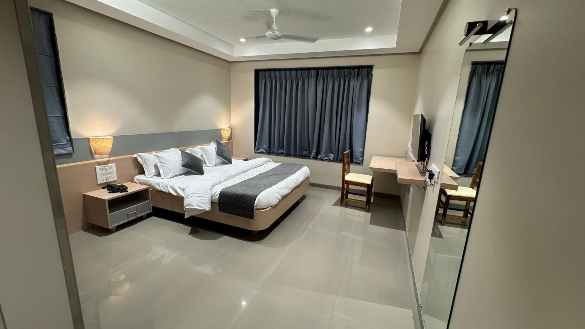 The Pavilion Park Resort Malegaon Ngoại thất bức ảnh
