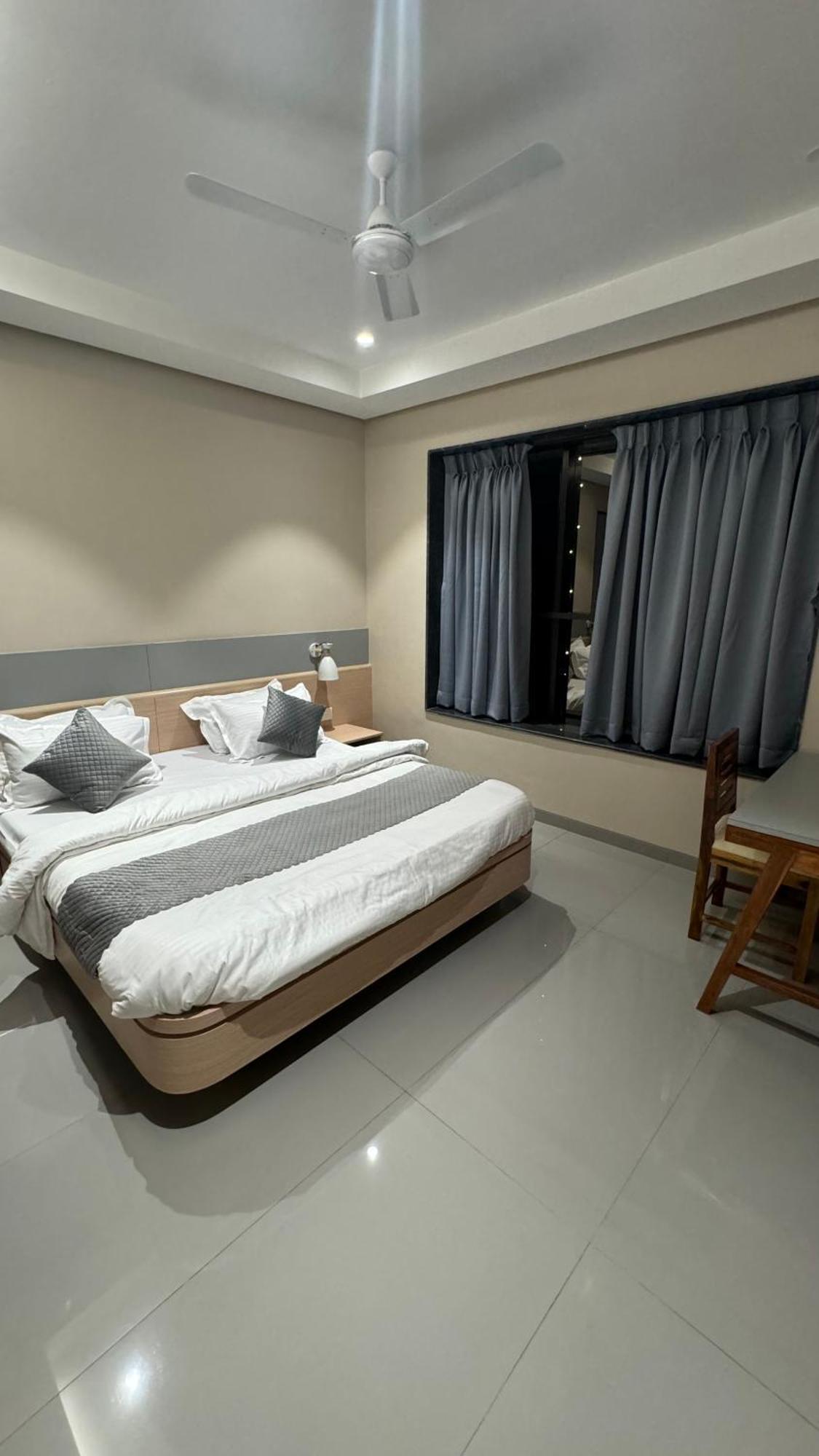 The Pavilion Park Resort Malegaon Ngoại thất bức ảnh